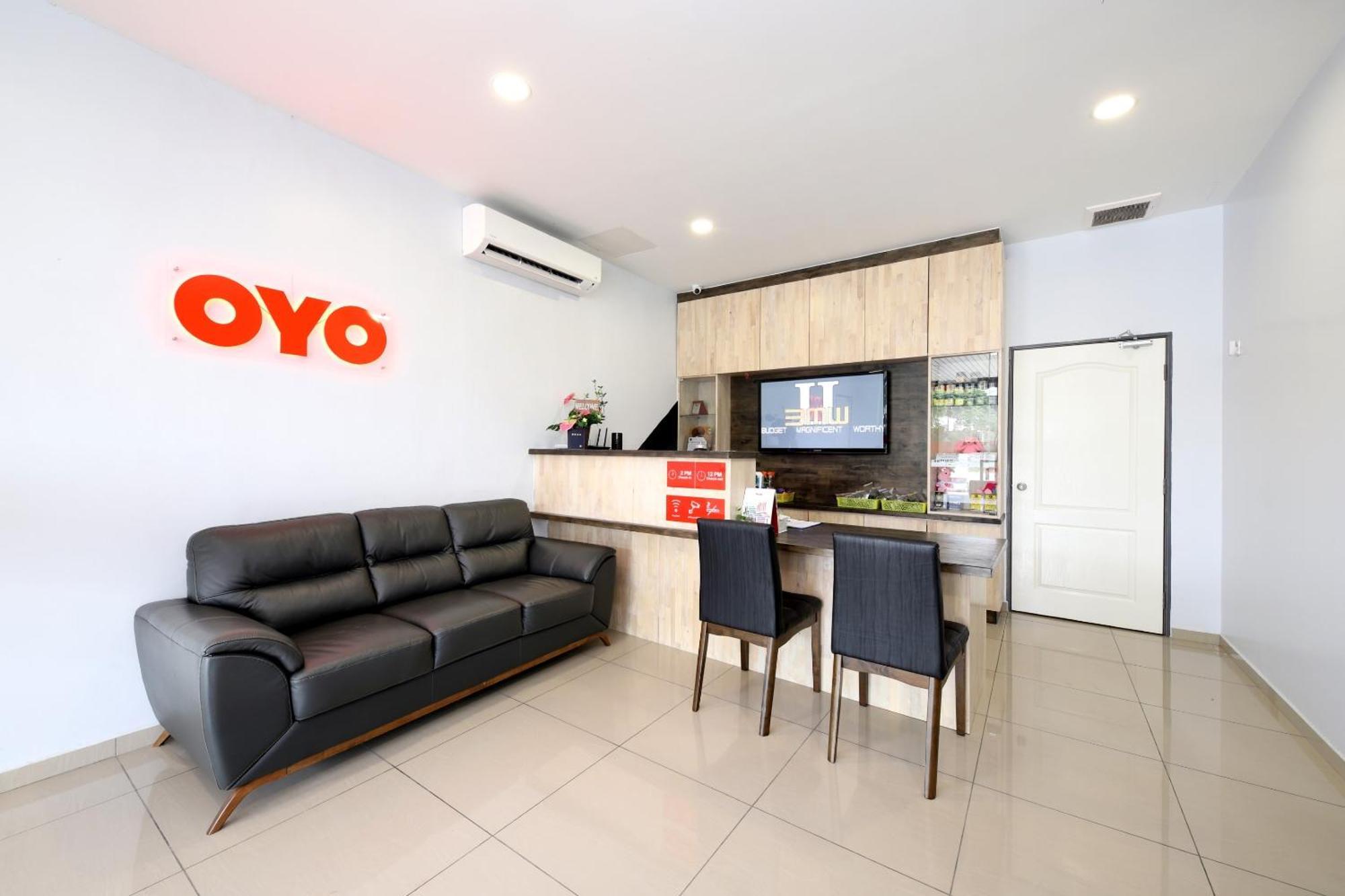 Oyo 778 Bmw 2 Hotel Muar Exteriér fotografie